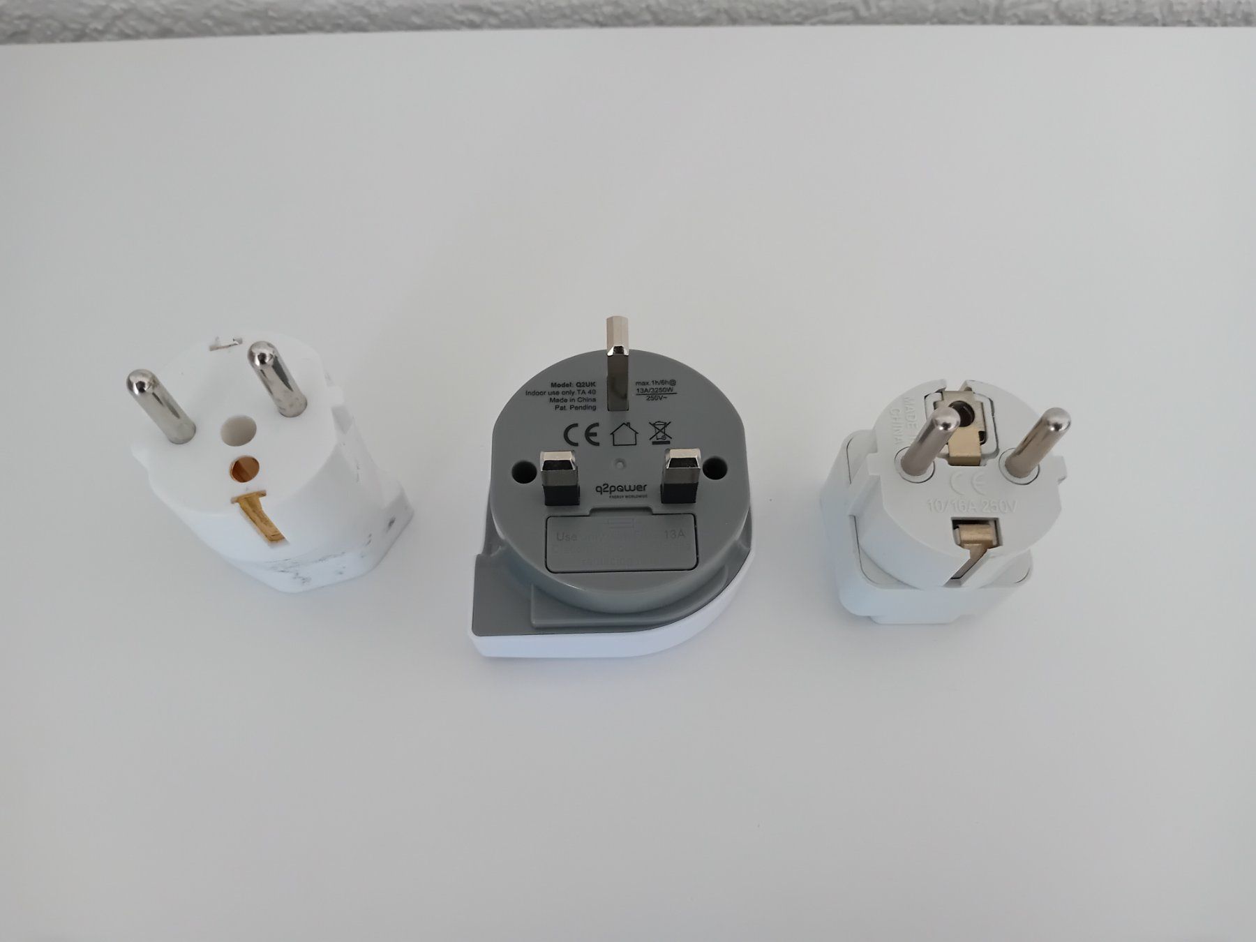 Laufwerke & Adapter: 3 adapteurs electrique – Gebraucht aus St-Imier von Wolf313 1