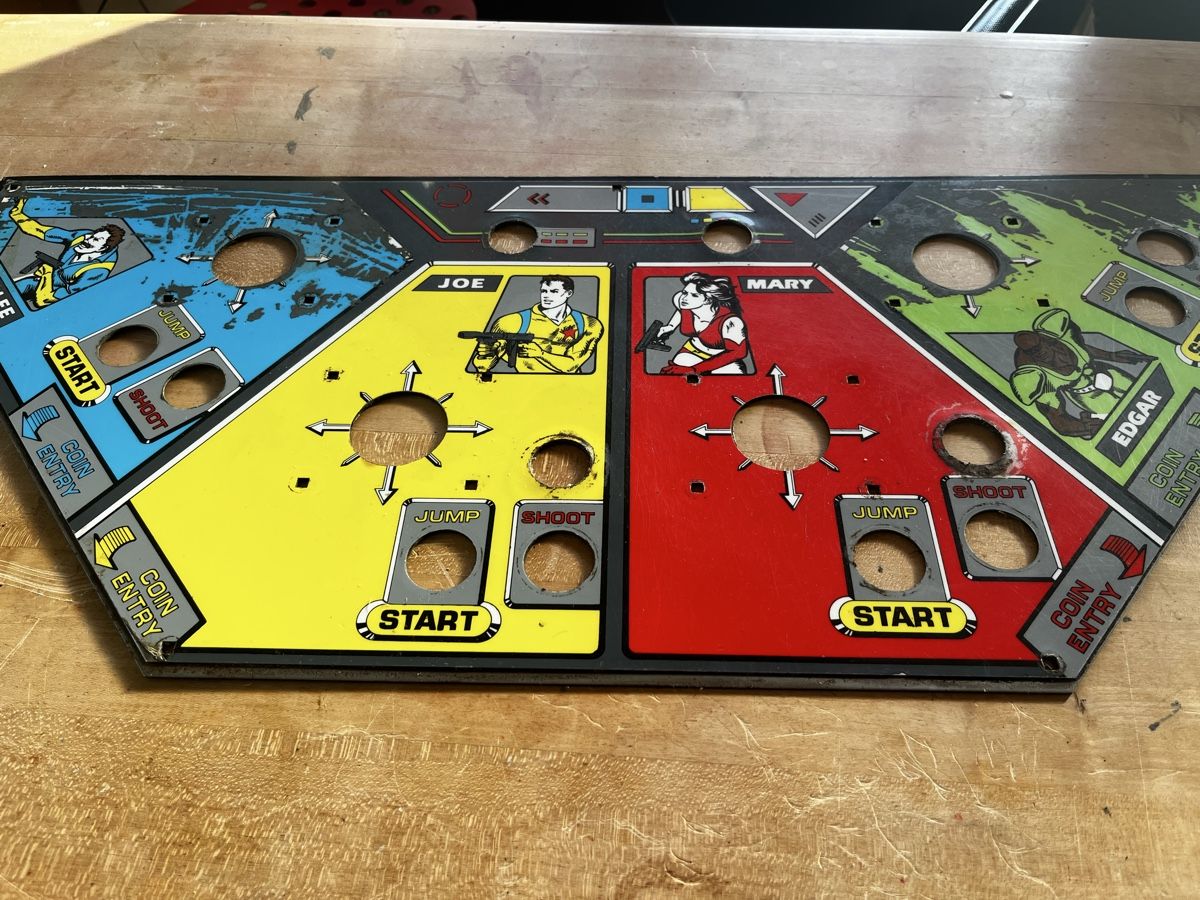 Foto & Immagini: Pop Art Game cabinet Abdeckplatte / Cover SEGA Quartet – Usato da Bern venduto da piccu 1