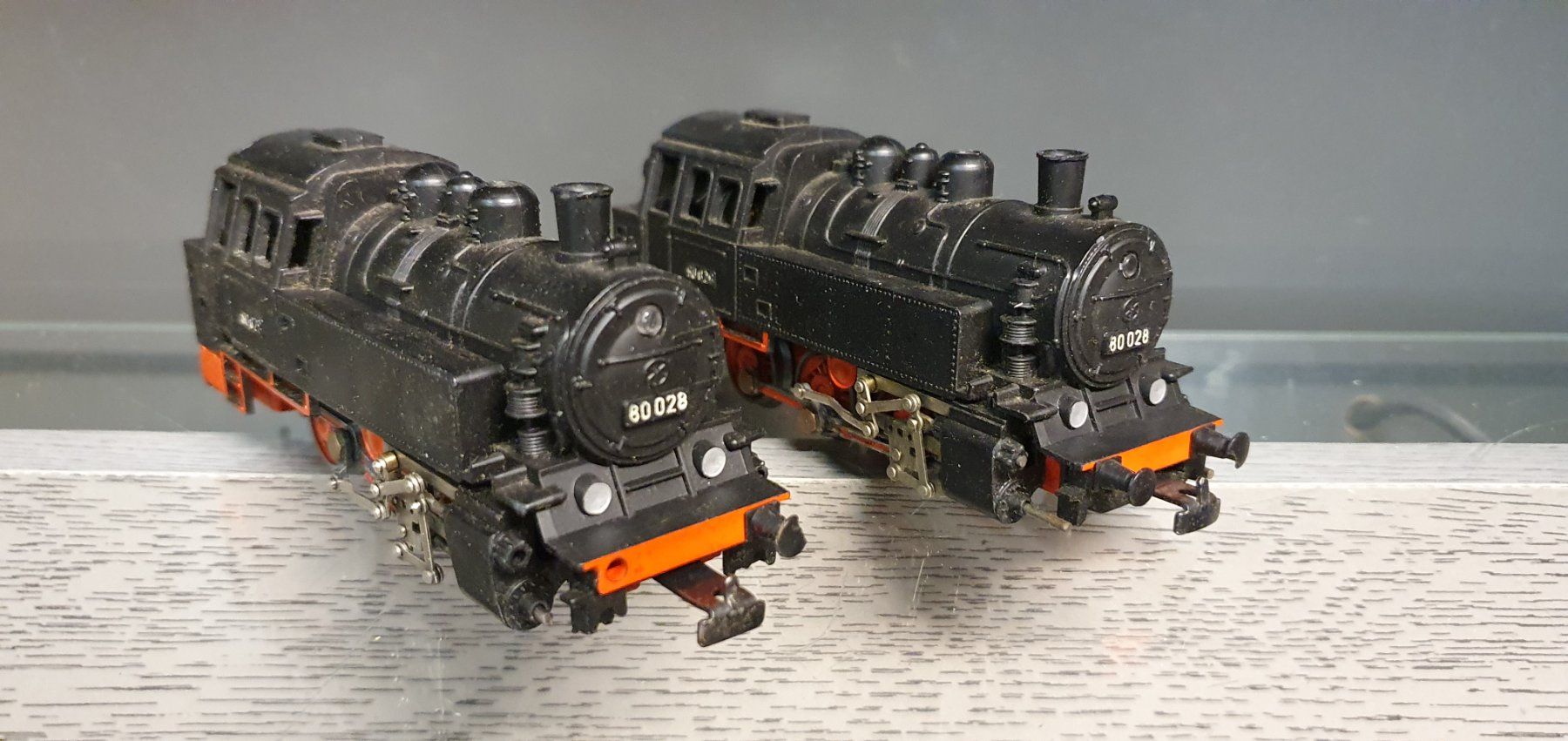 Kleinbahn Modellini di ferrovie: KLEINBAHN:DC: 2 X TENDERDAMPFLOKS – Usato da Biglen venduto da taunus82 2