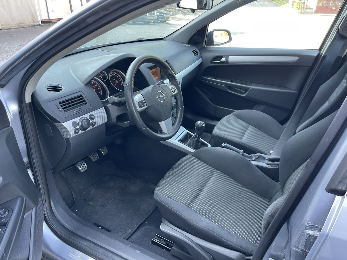 Opel Autos: Opel Astra OPC Line  – D'occasion à Spiez par bertula 4