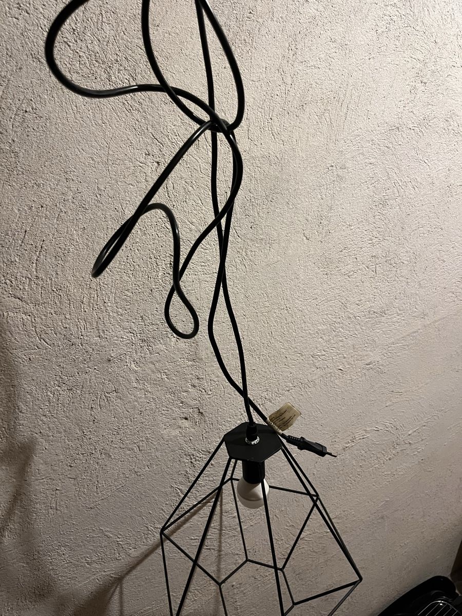 Lampes: Hängeleuchte Geometric Schwarz mit Kabel und Stecker – Neuf (Voir description) à Lausen par annikaa.graf 1