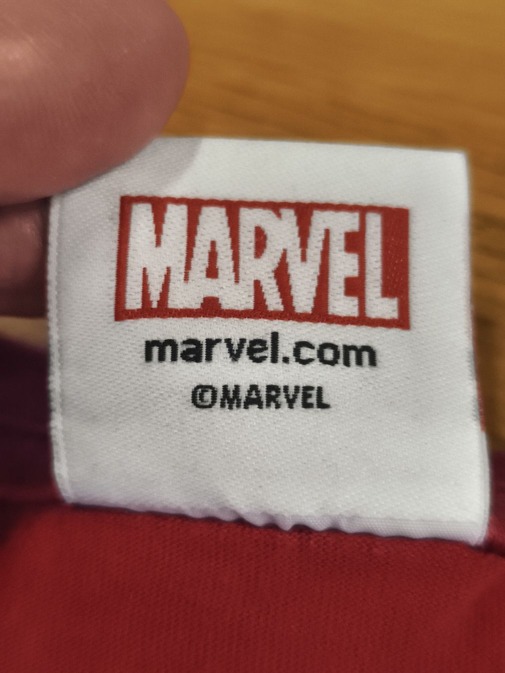 T-shirt: Marvel Comics T-Shirt rot Comic Print Grösse 170/M(A41) – Nuovo e nell'imballaggio originale da Künten venduto da Schnaepplihuus 5