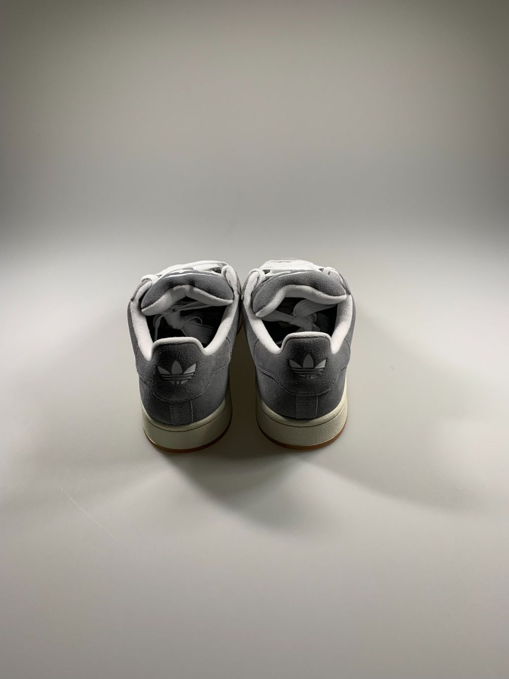 Scarpe da uomo: Adidas Campus 00s Grey White – Nuovo e nell'imballaggio originale da Thörishaus venduto da SnkrsVie 1