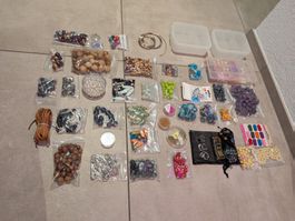 2,1 kg bunte Perlen & Schmuckzubehör für Kreative!