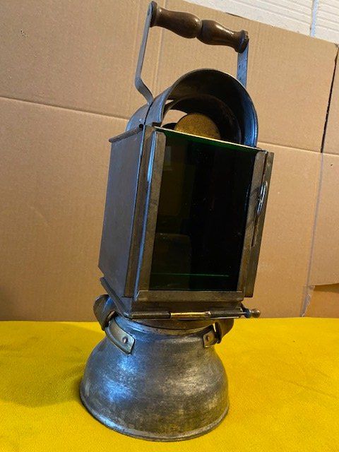 SBB/CFF/FFS Lampade: SBB  KARBID LAMPE – Usato da Chur venduto da silbermon 5
