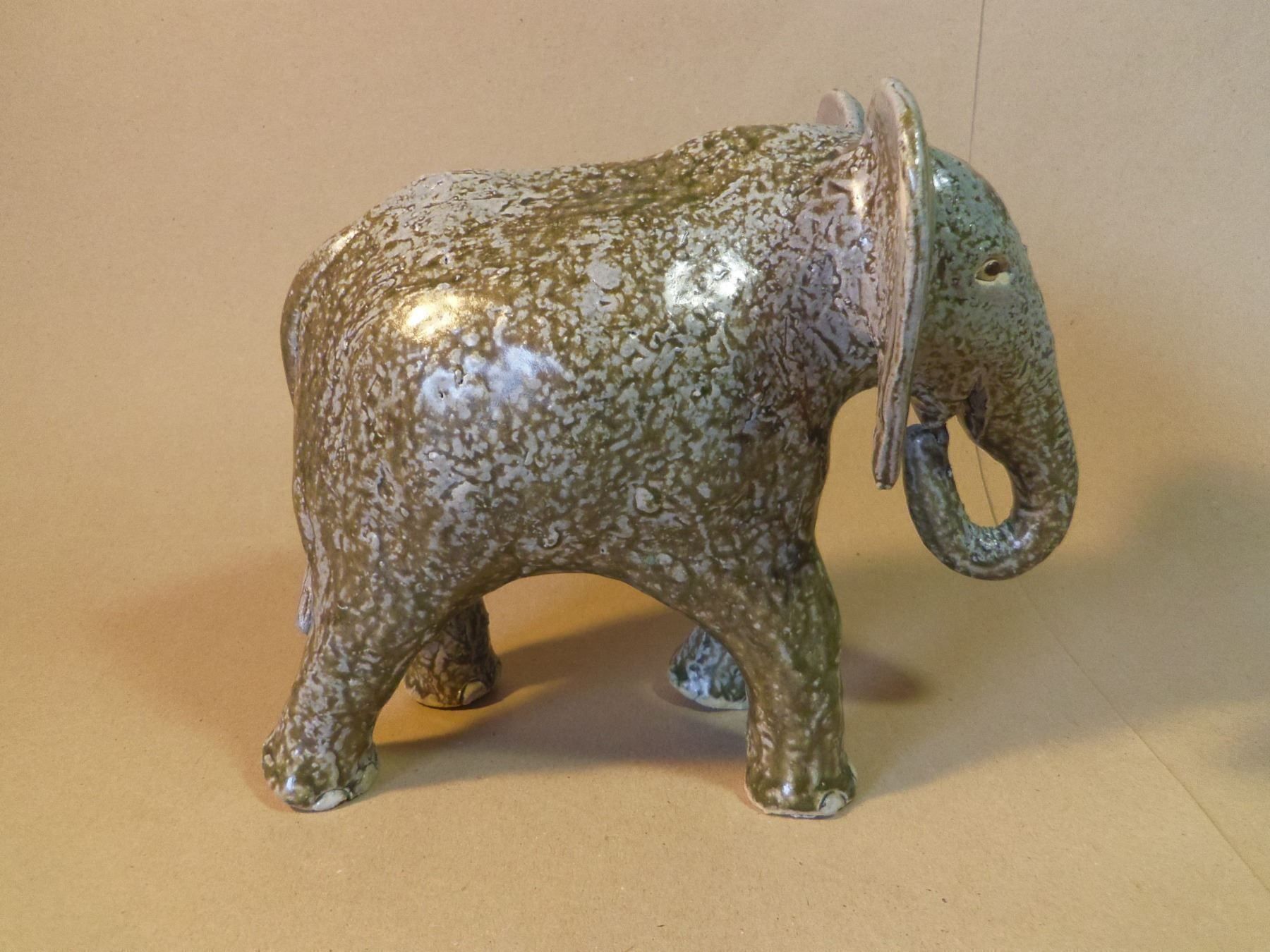 Sculture & Statue: Keramik Elefant – Usato da Gossau ZH venduto da peabo 4
