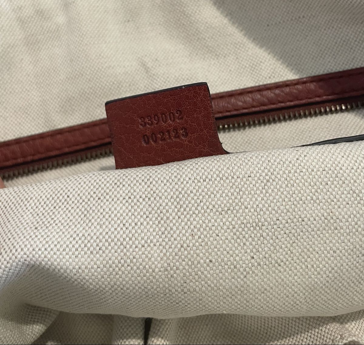 Gucci Borse da donna: 👜 Borsa GUCCI. – Usato da Bellinzona venduto da nat_j2w5 7