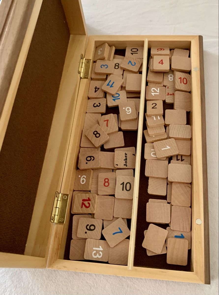 Spiele: RUMMY Spiel aus Holz – Neu und originalverpackt aus Zürich von benebiene 2