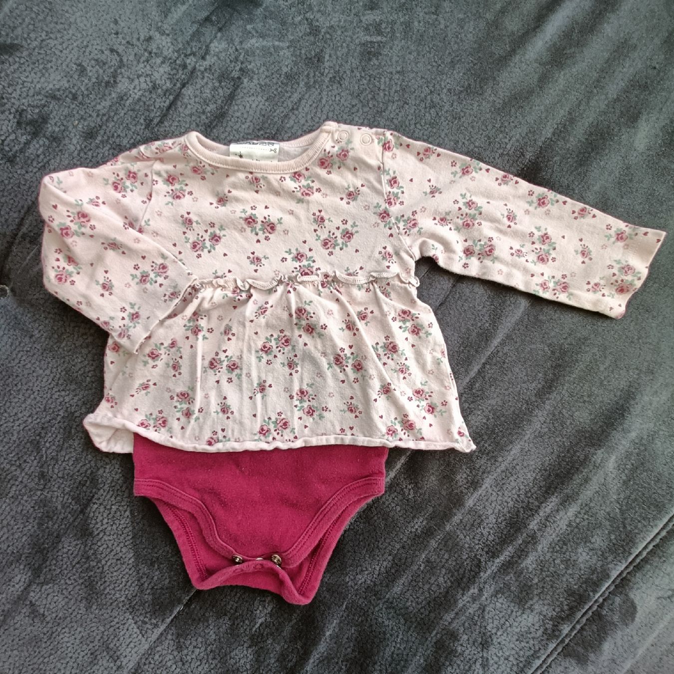 Unterwäsche: Body Grösse 62 – Gebraucht aus Jaberg von urig17.