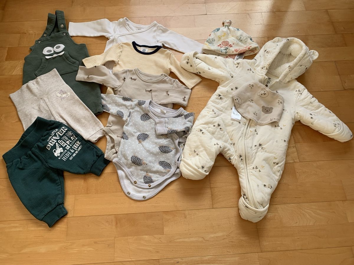 Kleiderpakete & -sets: Baby Kleider packet Gr 56 – Gebraucht aus Zürich von AnaMK