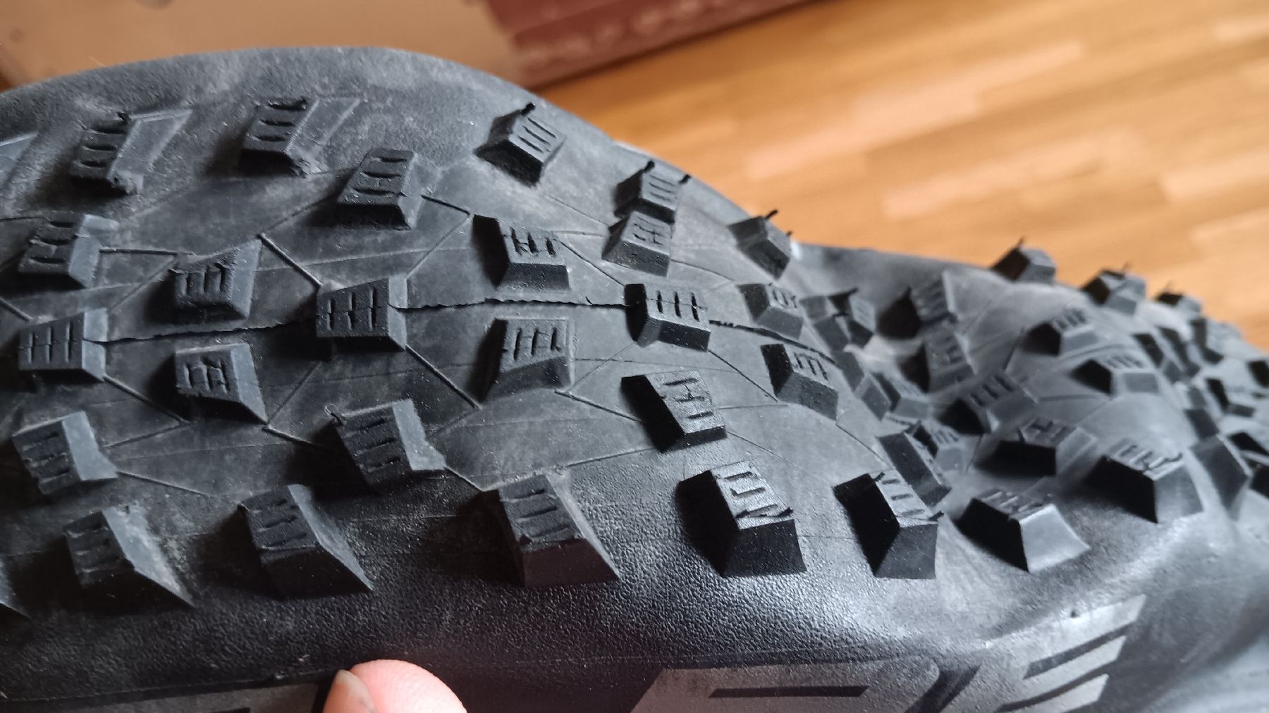 Pezzi di ricambio: Schwalbe Rocket Ron 29er 2.1 – Usato da Versoix venduto da lpid69 3