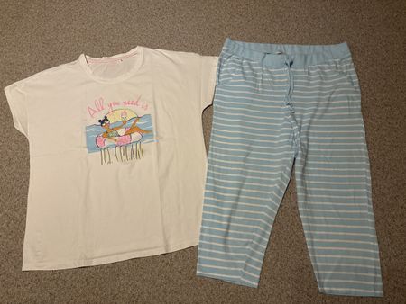 Cooler Damen Pyjama 44/46 NEU