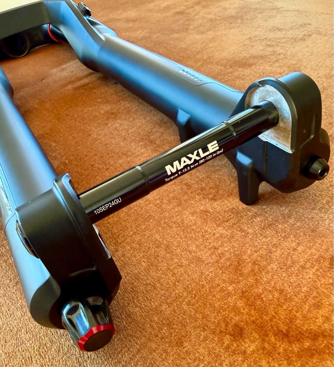 Rockshox Pezzi di ricambio: Rockschox Zeb Select – Nuovo e nell'imballaggio originale da Sugiez venduto da Rulio_xx 5
