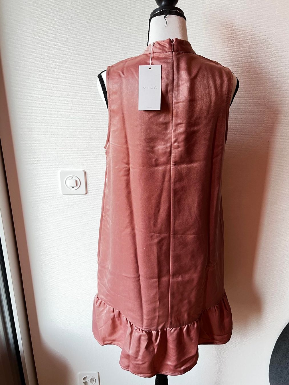 Vestiti: Neues Kleid M – Nuovo e nell'imballaggio originale da Riehen venduto da edu_92w7 1