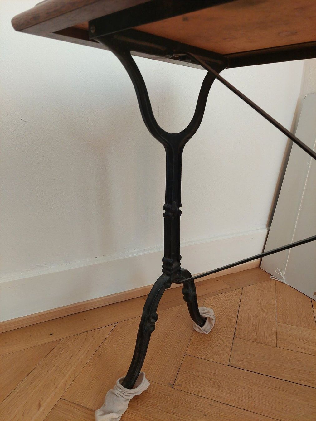 Tavoli: Table ancienne – Usato da Genève venduto da LucienneC01 2