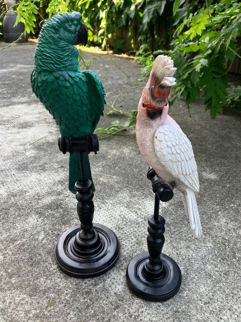 Maisons du monde Statuette: Deko Papageien auf Sockel 2er Set – Usato da Courlevon venduto da Jeorge