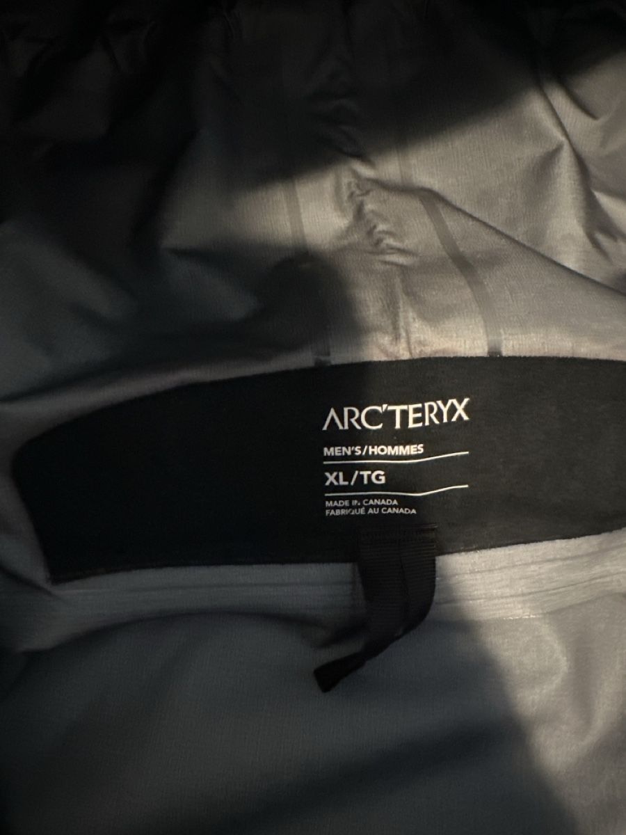 Arcteryx Jacken: Arc'teryx  alpha SV XL – Neu (gemäss Beschreibung) aus Montreux von tia_gh6r 2