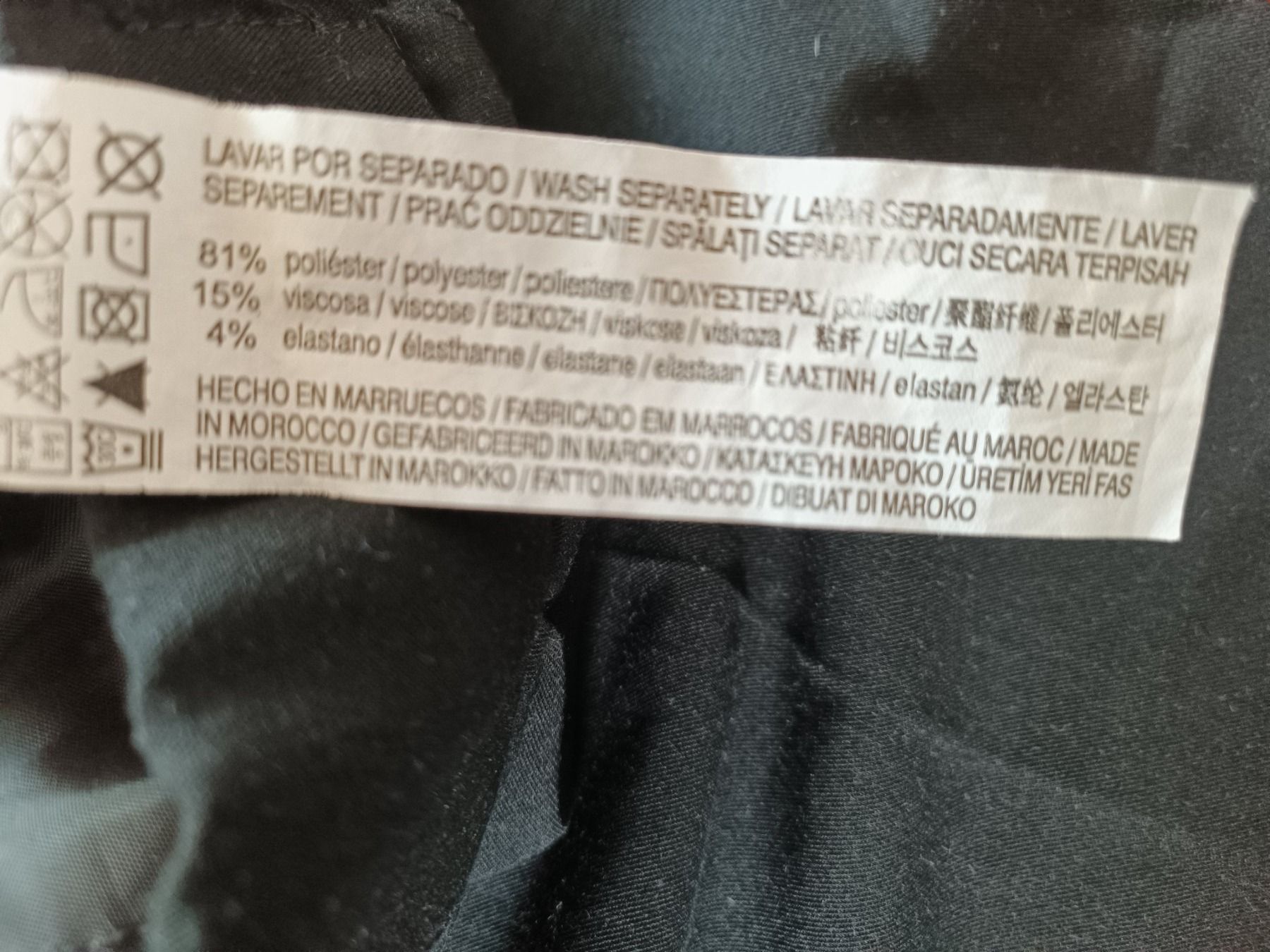 Pantalons: Pull und Bear Freizeithose M – D'occasion à Bätterkinden par Elefantenzoo 2