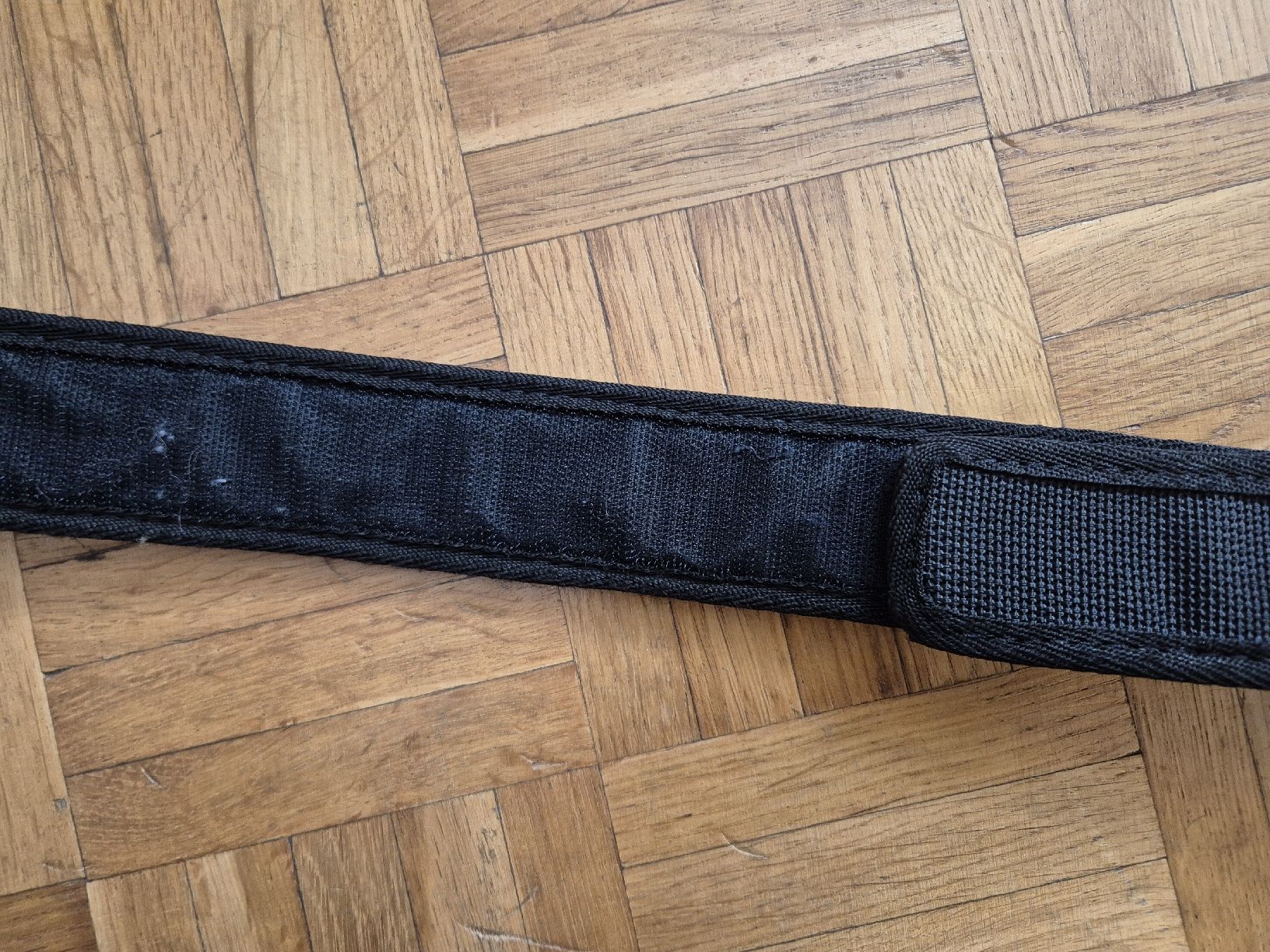 Ceintures: Einsatzgurt + Innengurt – D'occasion à Zürich par Son_5sb6 2