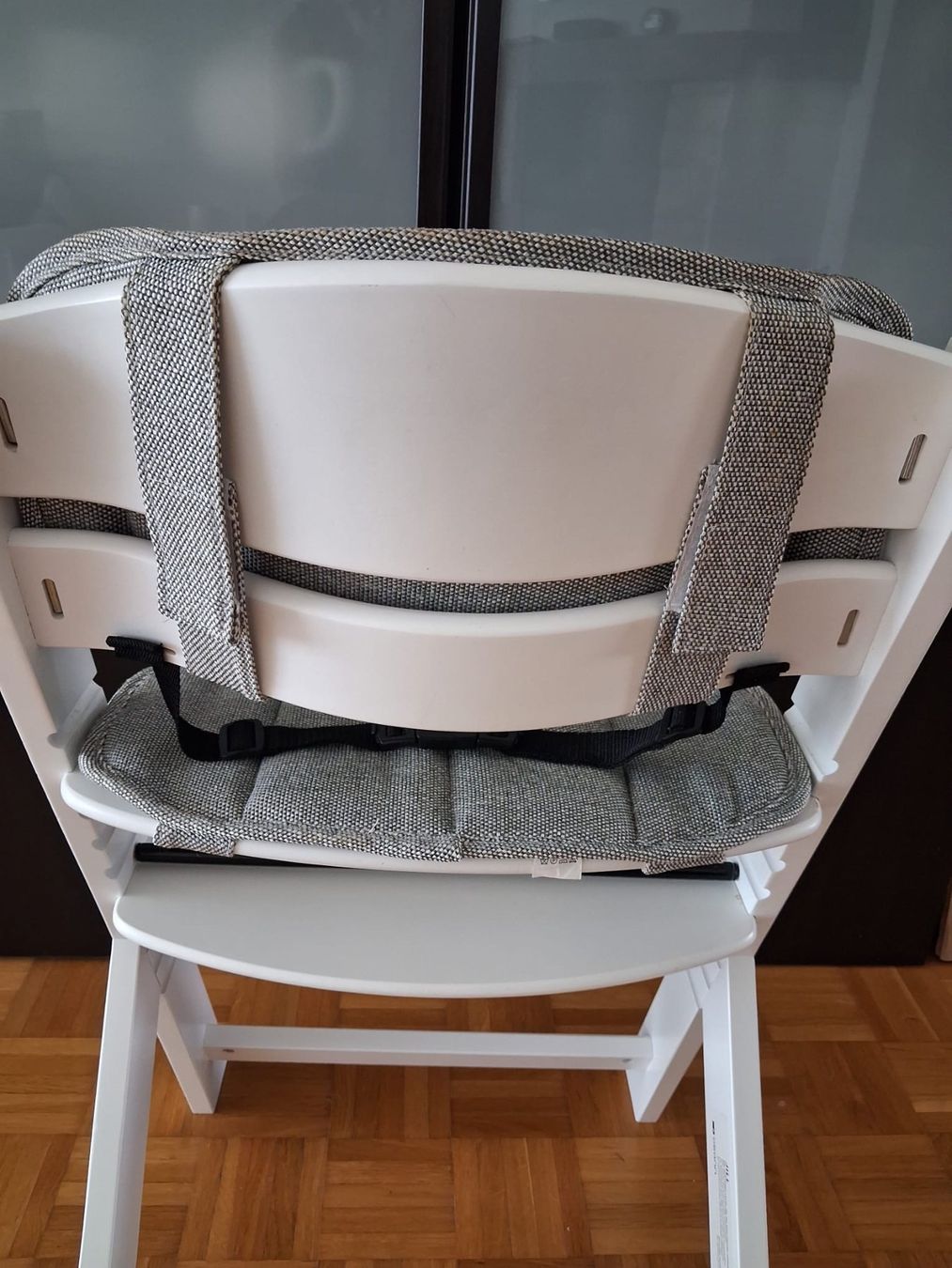 Chaises hautes: Kinderhochstuhl – D'occasion à Volketswil par chrischiko 2