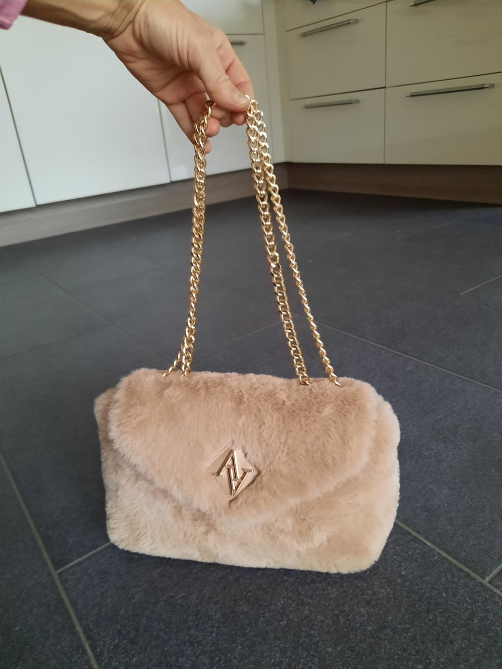 Borse da donna: Damen Tasche ungetragen – Nuovo (secondo la descrizione) da Buchs SG venduto da miska01