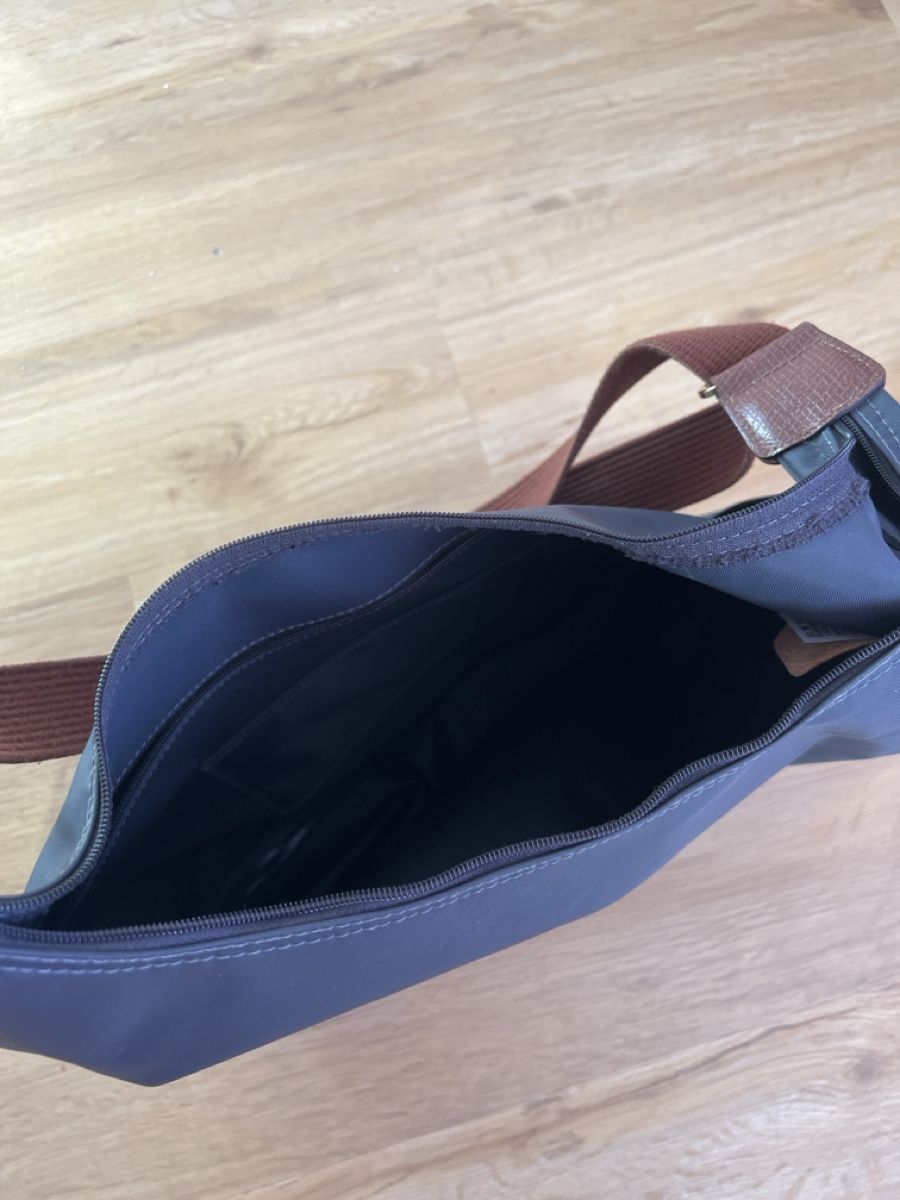 Longchamp Sacs femmes: Longchamp le pliage anthrazit  – D'occasion à Lindau par Caemi77 4