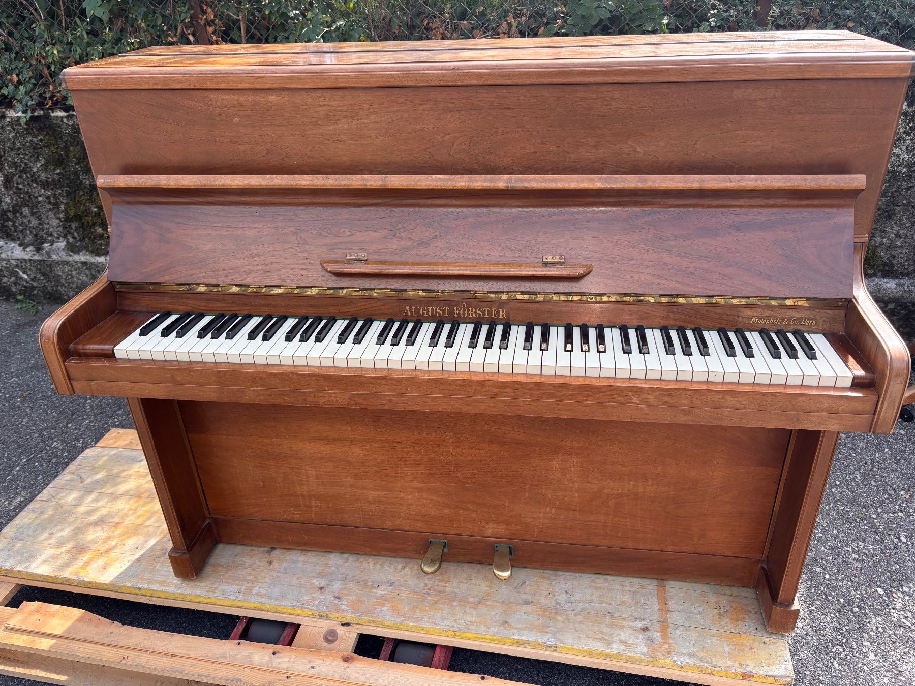 Strumenti musicali: Klavier August Förster Löbau – Usato da Hindelbank venduto da brm_72zv 2