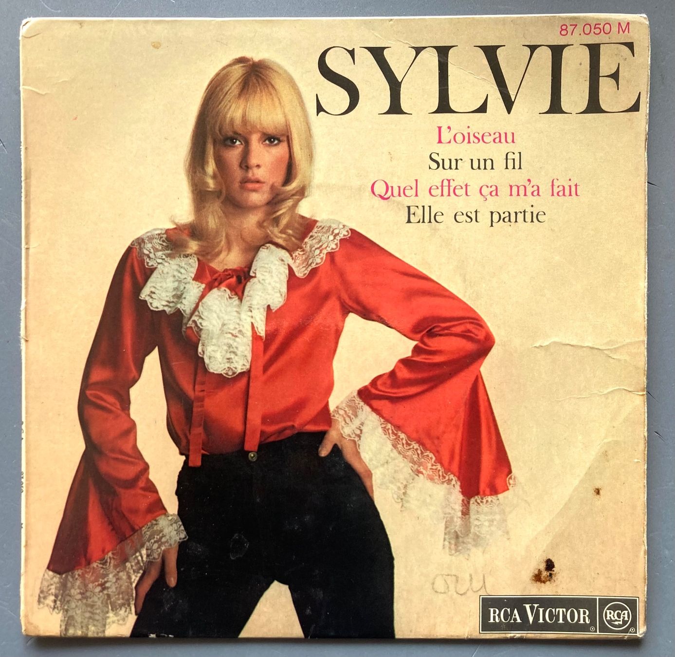 Vinyles: SYLVIE - L'OISEAU – D'occasion à Poliez-Pittet par Newtown-Records
