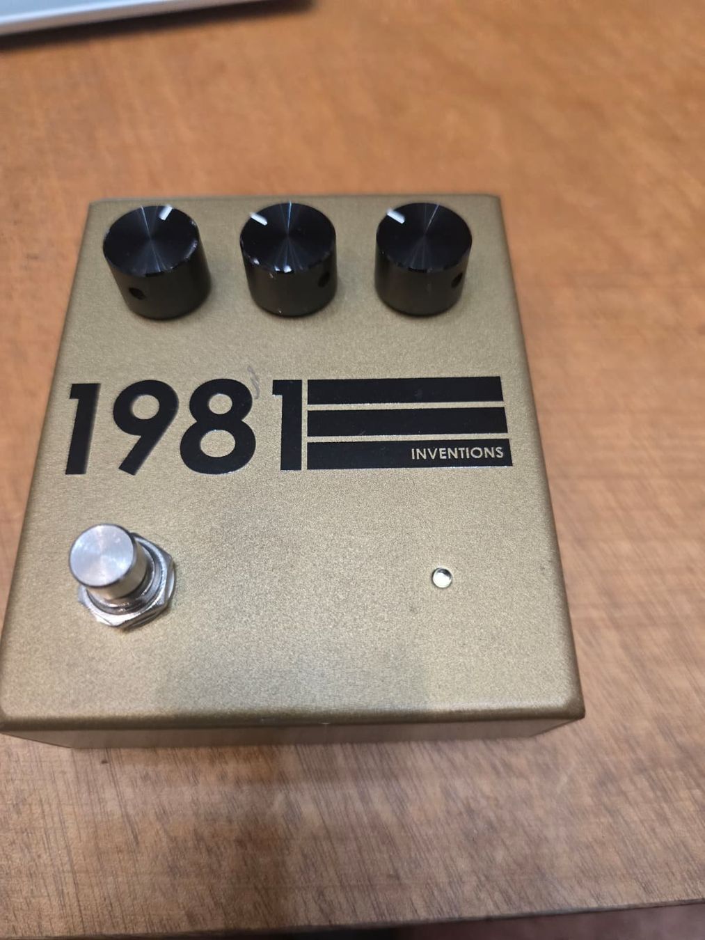 Musikinstrumente: 1981 Inventions DRV – Gebraucht aus Genève von bil_y5g7