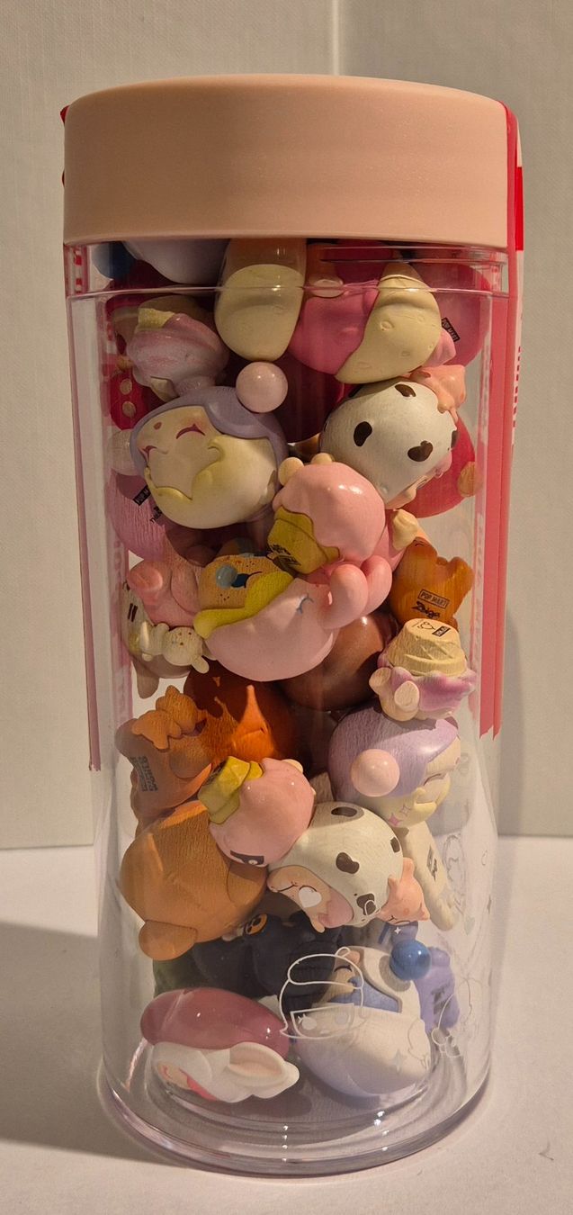 Pop Mart Statuette: Pop Mart - Mini Beans (Diverse, Labubu..) – Nuovo e nell'imballaggio originale da Ellikon a d Thur venduto da GQ84 6