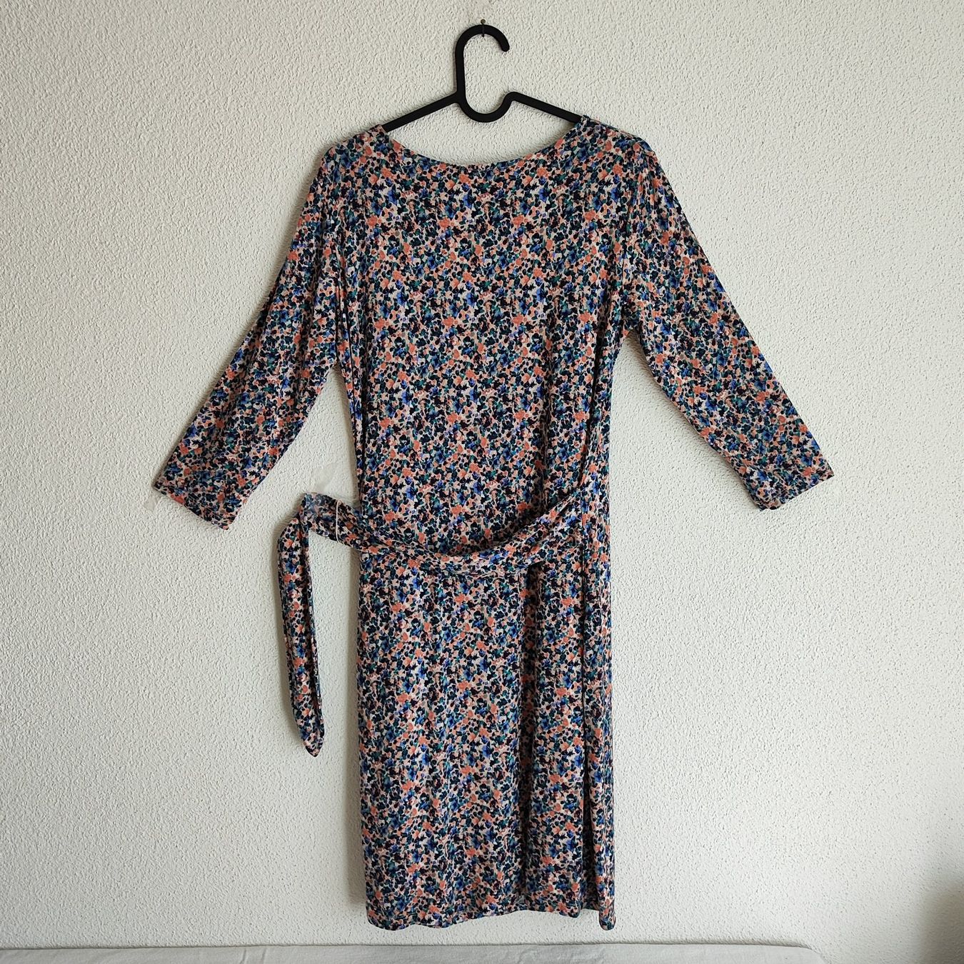 Esprit Vestiti: Esprit Wickelkleid Blumenmuster, Grösse.M, – Nuovo (secondo la descrizione) da Ruetihof venduto da Sunny-Summer 2