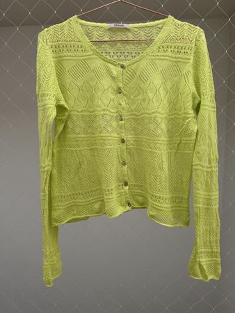 Leichter Cardigan von Bloom mit Lochmuster gelbgrün S/M