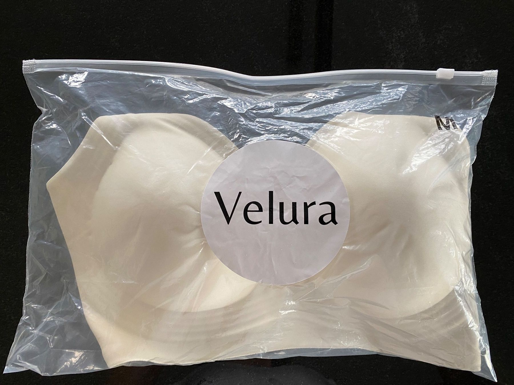 Sonstige Unterwäsche: Velura - drahtloser Jelly BH, M – Neu und originalverpackt aus Meisterschwanden von Lapins2019 4