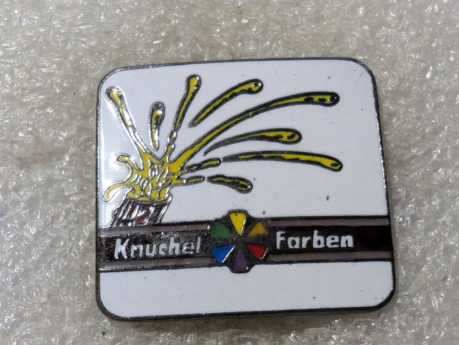 Placchette & Badge: Ansteckpin 164: Knuchel Farben – Usato da Oppligen venduto da Pin-Fall-Shop