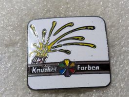 Ansteckpin 164: Knuchel Farben