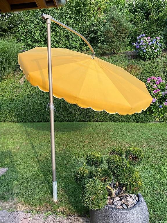 Parasols: Sonnenschirm Glatz – D'occasion à Ebikon par eb10 1