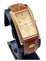 Swiss Watch Bulova Accutron Quartz Gold 1990s