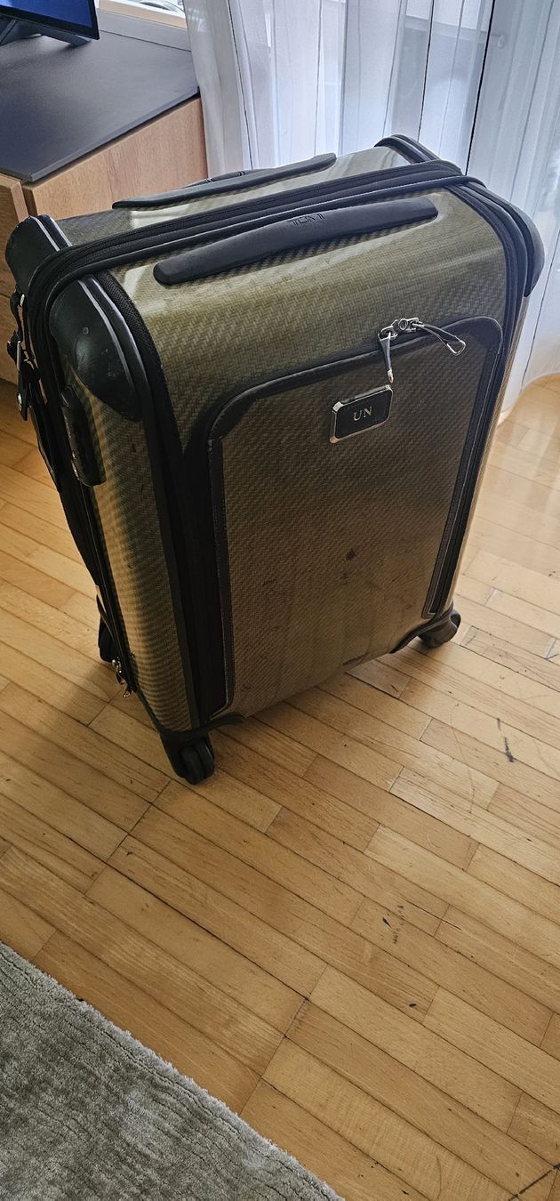 Tumi Valigie: TUMI Tegra-Lite Front Pocket erweiterbar Handgepäck – Usato da Riedikon venduto da Winter21.