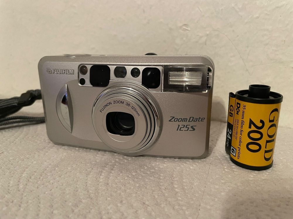 Fujifilm Zoom Date 125 S Analog Kamera Kaufen auf Ricardo