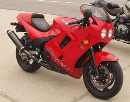 Triumpf Daytona 1200