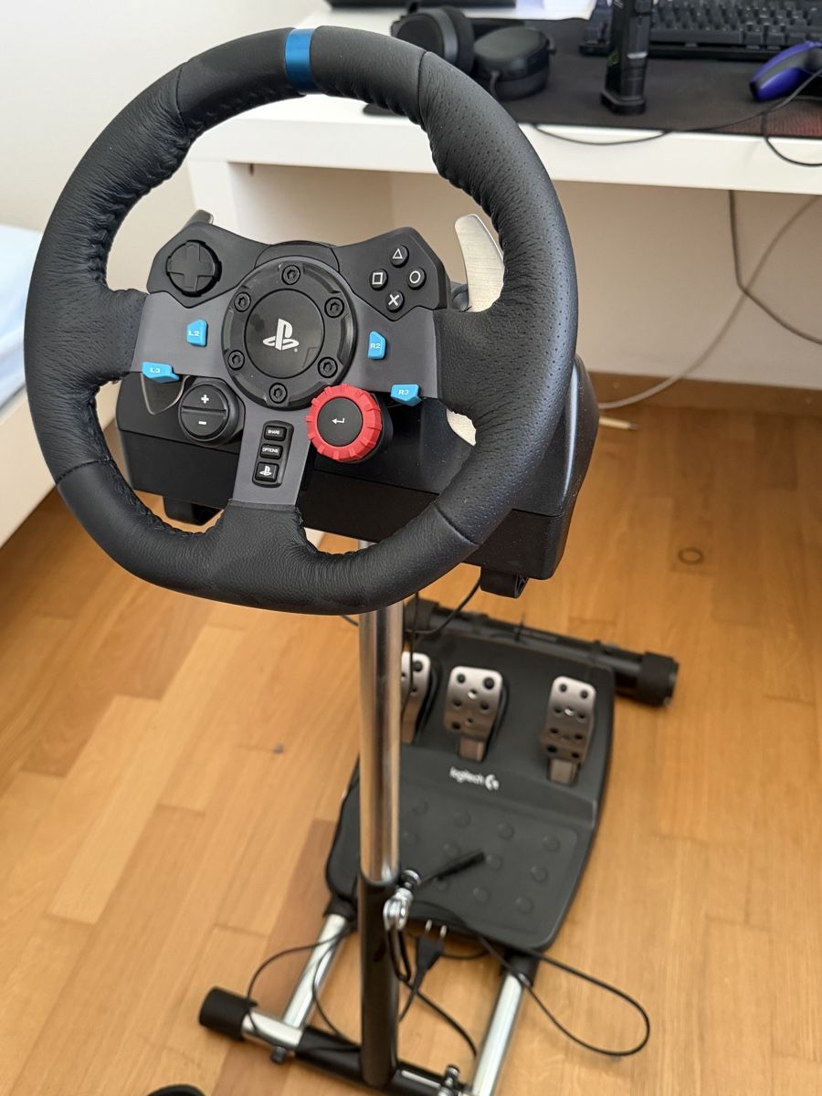 Logitech Controller: Logitech G29 Driving force Mit wheel stand Pro wie Neue – Nuovo (secondo la descrizione) da Oftringen venduto da dal_xd2r