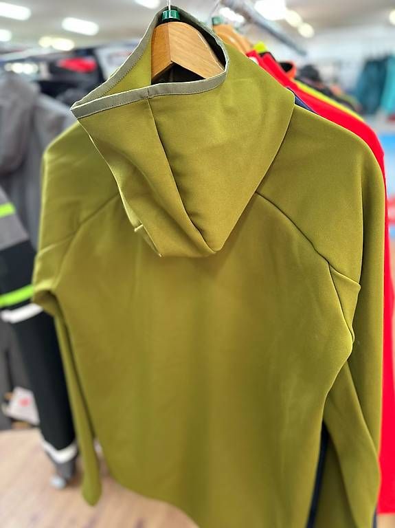 Maglioni & Felpe: Descente Outdoor Pullover Olivgrün NEU – Usato da Sursee venduto da pilatus.sport 1