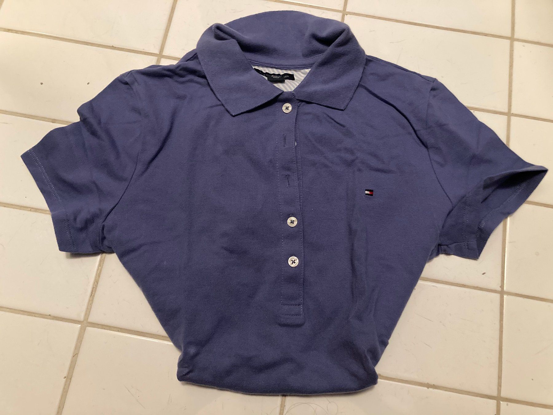Tommy Hilfiger Polo-Shirts: Tommy Hilfiger Polo Damen – Neu (gemäss Beschreibung) aus Unterseen von amj_zz7j