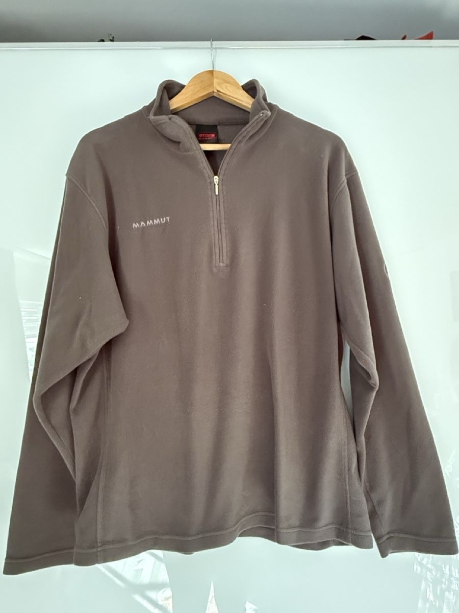 Mammut Pulls & Sweat-shirts: Pull Mammut gris  – D'occasion à Monthey par Joseph-29