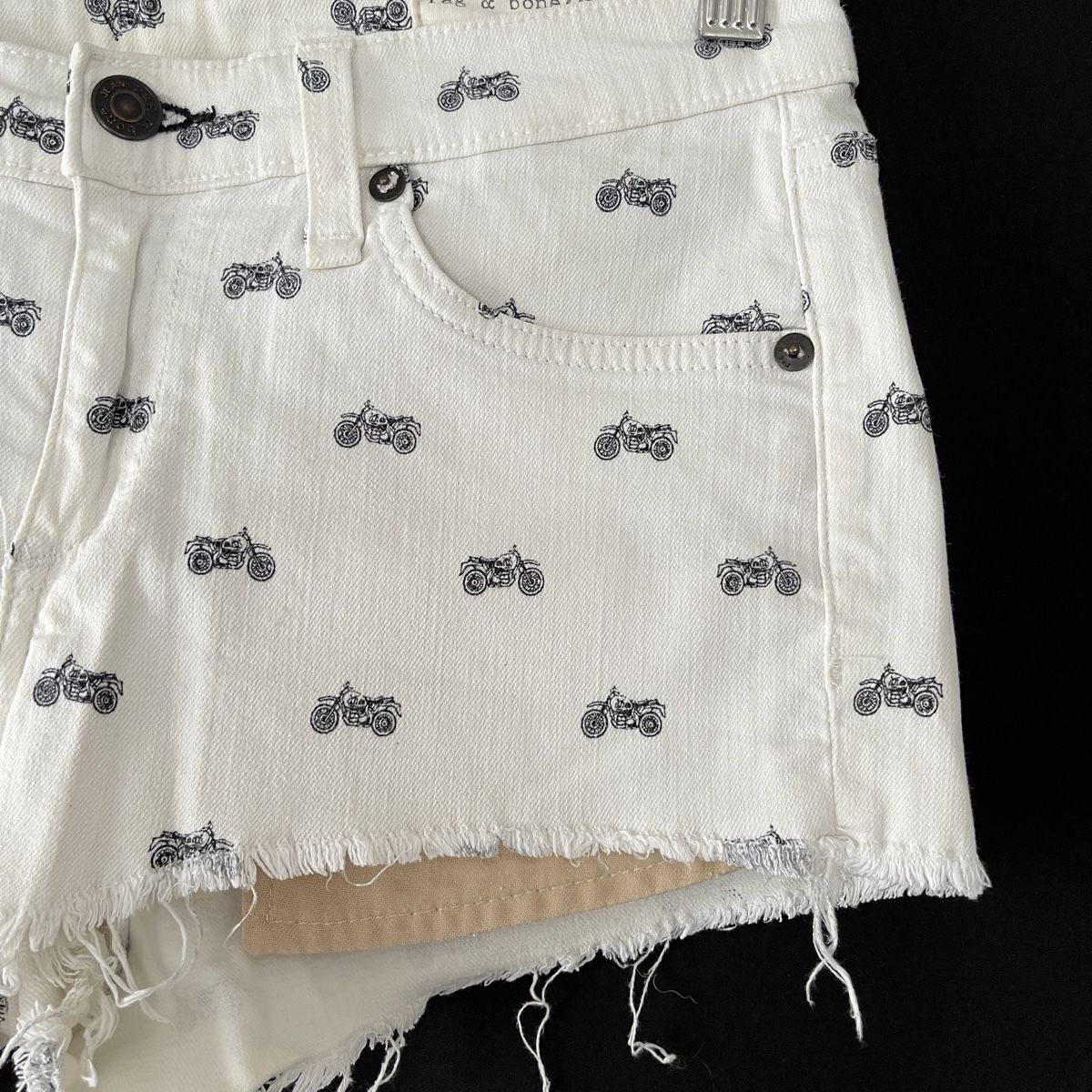 Pantaloni: RAG & BONE Shorts – Nuovo (secondo la descrizione) da Emmen venduto da Avviivva_Com2023 1