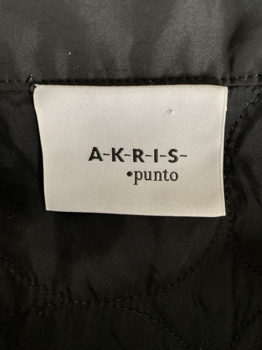 Akris Cappotti: AKRIS: Cooler schwarzer Trenchcoat mit Innenfutter, 38 – Usato da Luzern venduto da designluzern 5