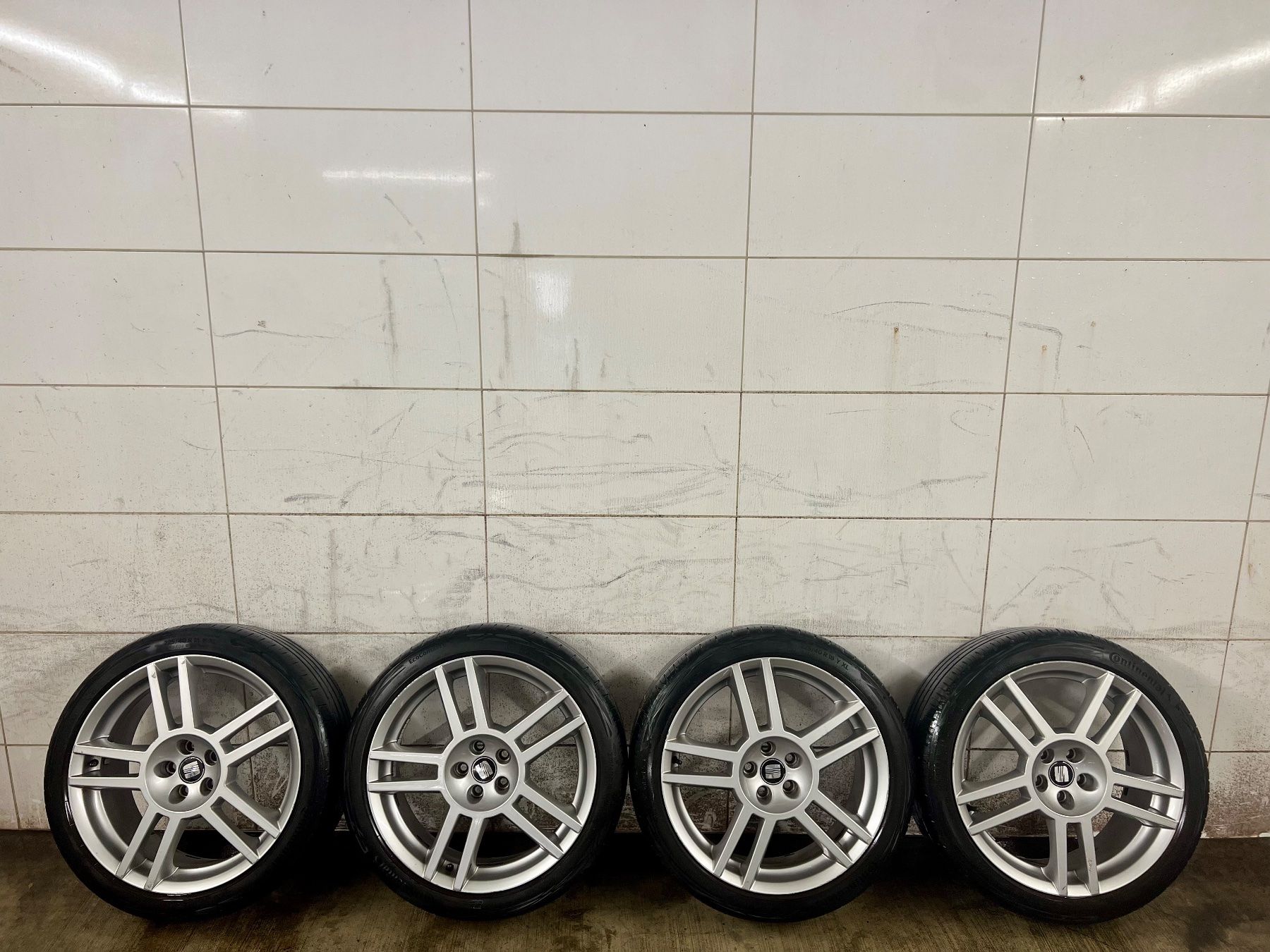 Seat Cerchioni: Originale Seat Leon Cupra R 18' Alufelgen. – Usato da Basel venduto da work_25
