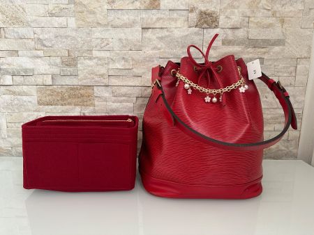 ❤️ Louis Vuitton Grand Noe Epi rot - Nr. 672