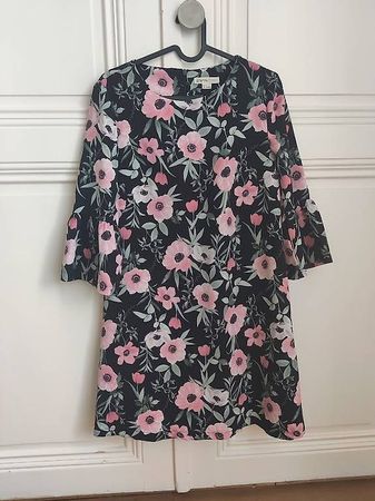Robe S