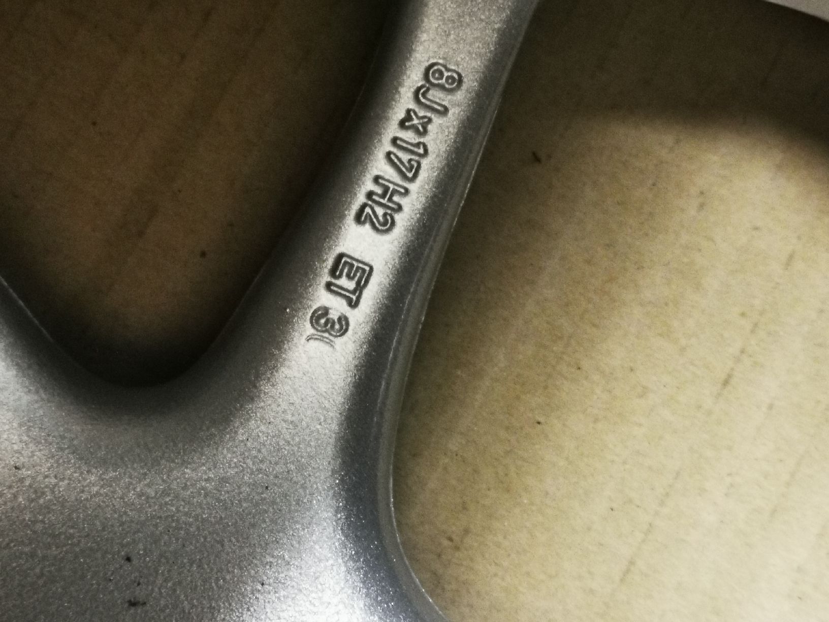 Volkswagen Cerchioni: Jantes alu 17" – Nuovo e nell'imballaggio originale da les pommerats venduto da valerossi46 3
